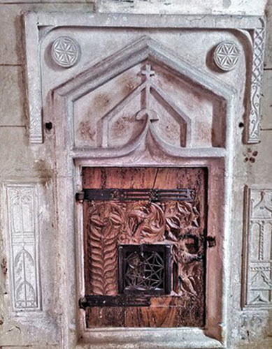 abbildung-4-saint-ambroix-douad-ic-sakramentshauschen-kopie.jpg