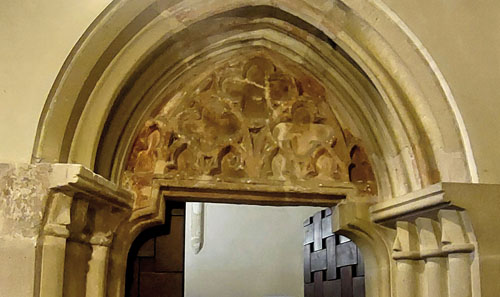 abbildung-2-tympanon-portal-foto-ingrid-bittner.jpg