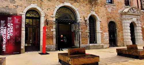 abbildung-1-israels-pavilllon-im-arsenale-foto-ingrid-bittner.jpg